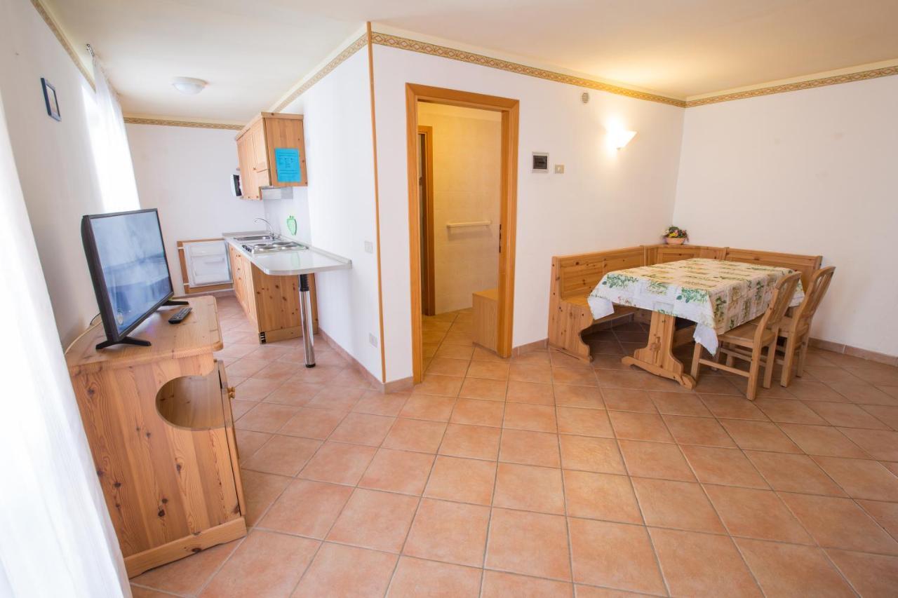 Hotel & Residence Montana Fai della Paganella Eksteriør bilde